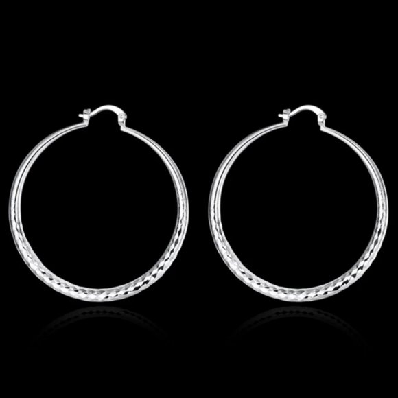 NEW 925 Silver 2” Diamond Cut Hoop Earrings - Picture 2 of 6